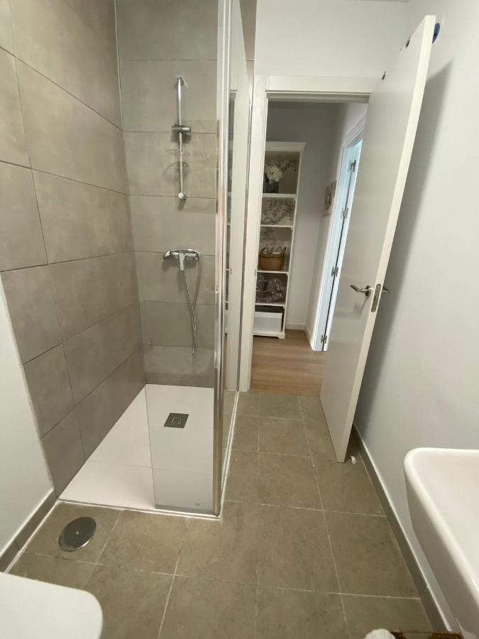 Apartamento Turistico Damajuana Parking Free Espartinas Exterior photo